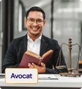 2 femmes de ménage en train de préparer leur chariot